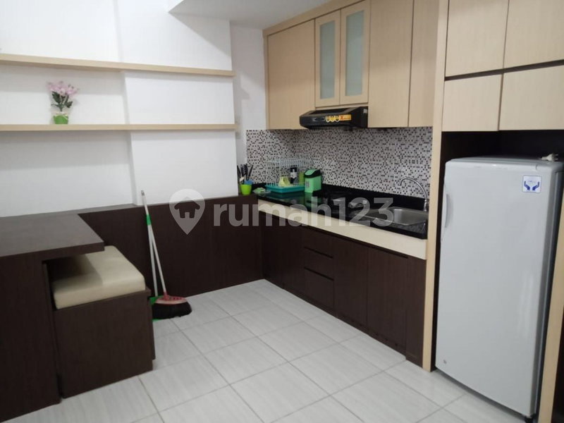 Apartment for rent in Surabaya, Indonesia · Dharmahusada Peak · 2 rooms, 1 bath