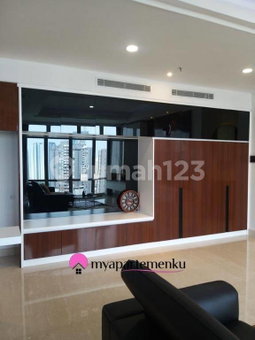Apartment for rent in Jakarta, Indonesia · The Elements · 3 rooms, 2 baths