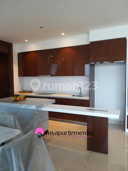 Apartment for rent in Jakarta, Indonesia · The Elements · 3 rooms, 2 baths