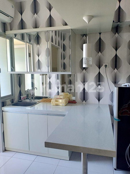 Apartment for rent in Surabaya, Indonesia · Education Pakuwon City · 2 rooms, 1 bath