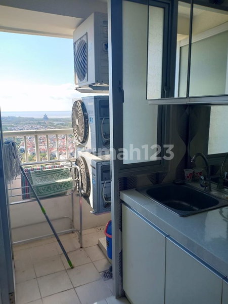 Apartment for rent in Surabaya, Indonesia · Education Pakuwon City · 2 rooms, 1 bath