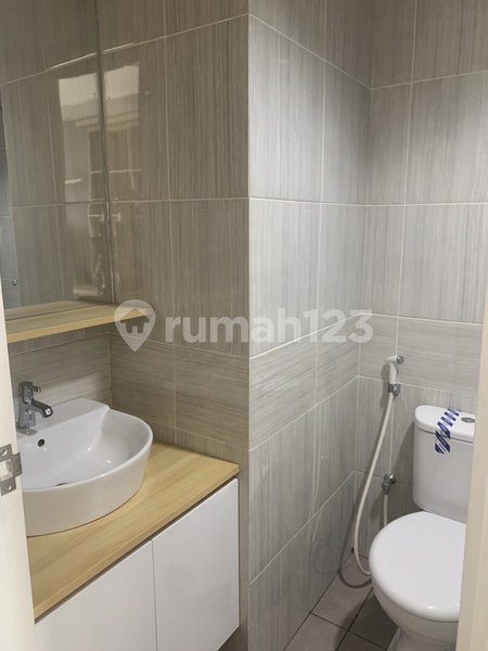 Apartment for rent in Bekasi, Indonesia · Vasanta Innopark · 1 room, 1 bath