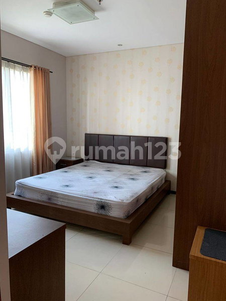 Apartment for rent in Jakarta, Indonesia · Thamrin Residences · 2 rooms, 3 baths