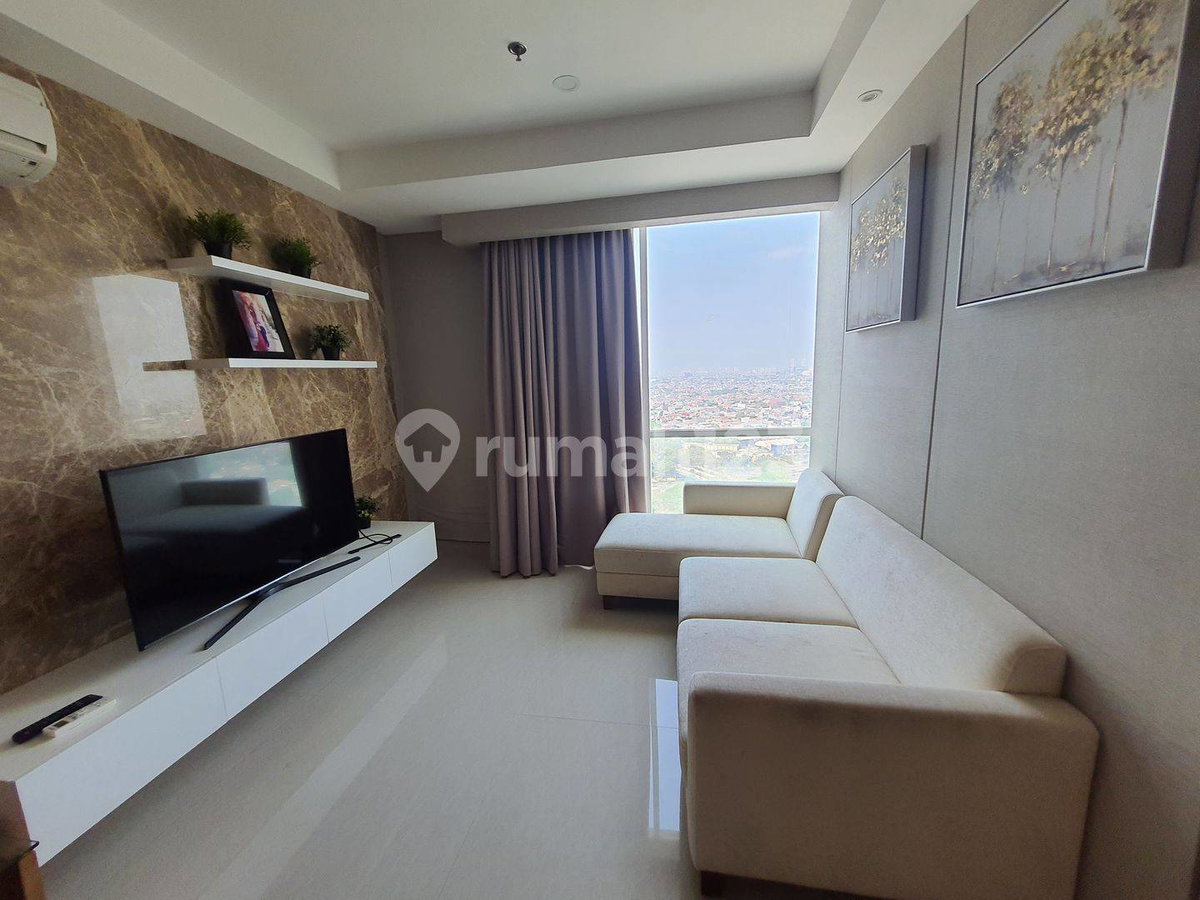Gallery West Residences, Индонезия