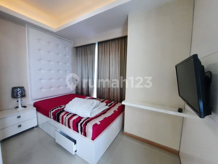 Apartment for rent in Jakarta, Indonesia · Casa Grande · 3 rooms, 2 baths
