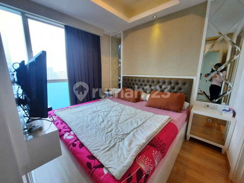 Apartment for rent in Jakarta, Indonesia · Casa Grande · 3 rooms, 2 baths