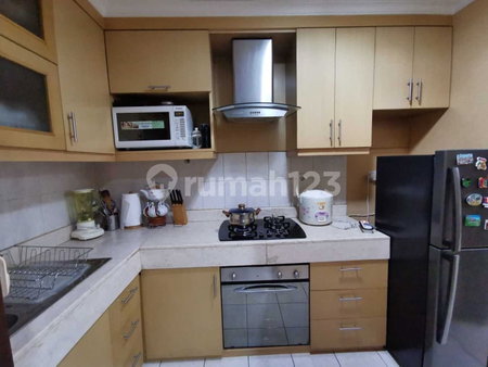 Apartment for rent in Jakarta, Indonesia · Bellagio Residences · 3 rooms, 2 baths