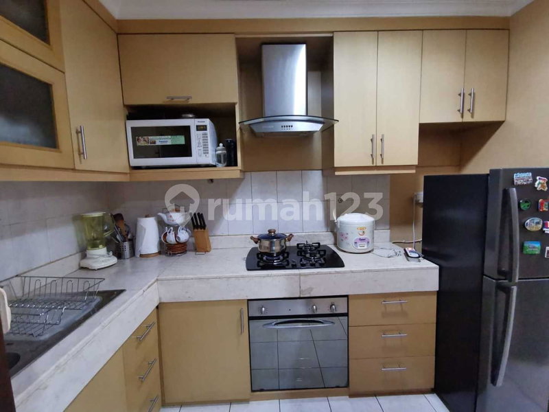 Apartment for rent in Jakarta, Indonesia · Bellagio Residences · 3 rooms, 2 baths