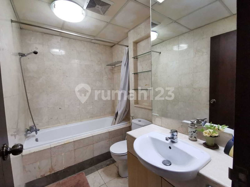 Apartment for rent in Jakarta, Indonesia · Bellagio Residences · 3 rooms, 2 baths