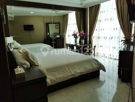 Apartment for rent in Jakarta, Indonesia · Bellagio Residences · 3 rooms, 2 baths