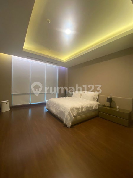 Apartment for rent in Jakarta, Indonesia · Pakubuwono Signatures · 4 rooms, 4 baths