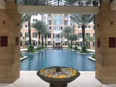Apartment for rent in Jakarta, Indonesia · Pakubuwono Signatures · 4 rooms, 4 baths