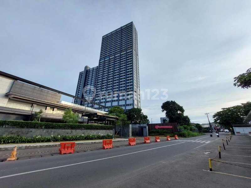 Apartment for rent in South Tangerang, Indonesia · Embarcadero suites · 1 room, 1 bath