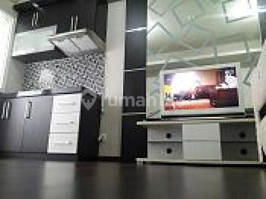 Apartment for rent in West Jakarta, Indonesia · Green Pramuka City Apartment · 1 room, 1 bath