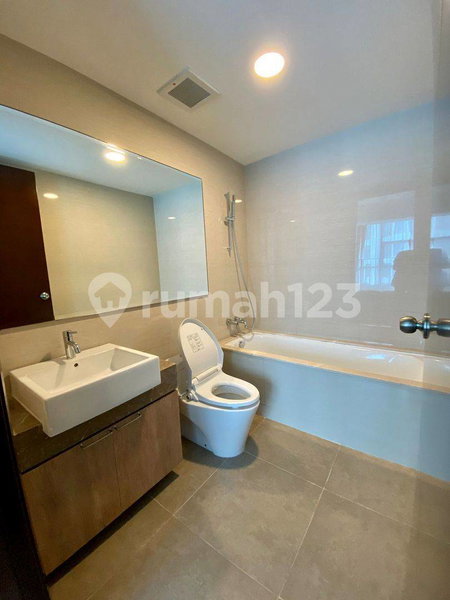 Apartment for rent in Jakarta, Indonesia · Casa Grande Phase 2 · 2 rooms, 2 baths