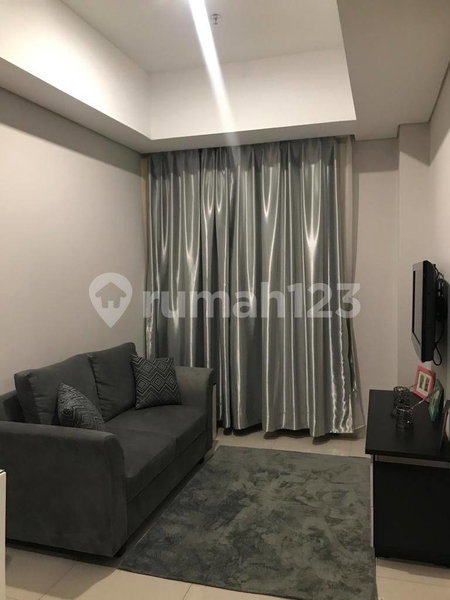 Apartment for rent in Jakarta, Indonesia · Taman Anggrek Residence Apartment · 1 room, 1 bath