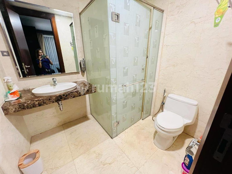 Apartment for rent in South Jakarta, Indonesia · Kemang Mansion · 1 room, 1 bath