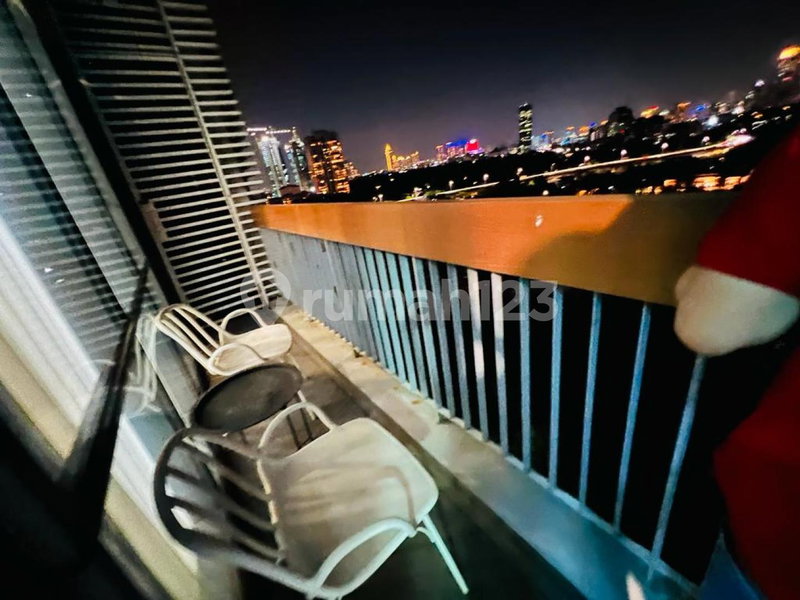Apartment for rent in South Jakarta, Indonesia · Kemang Mansion · 1 room, 1 bath