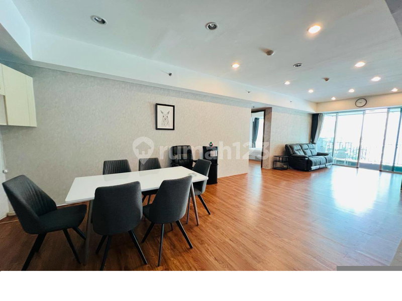 Apartment for rent in Jakarta, Indonesia · Kemang Village Residence · 2 rooms, 2 baths