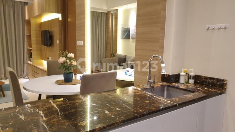Apartment for rent in West Jakarta, Indonesia · Taman Anggrek Residences · 2 rooms, 1 bath