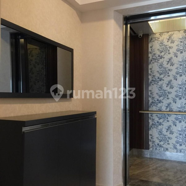 Apartment for rent in Surabaya, Indonesia · One Icon Residences · 4 rooms, 1 bath