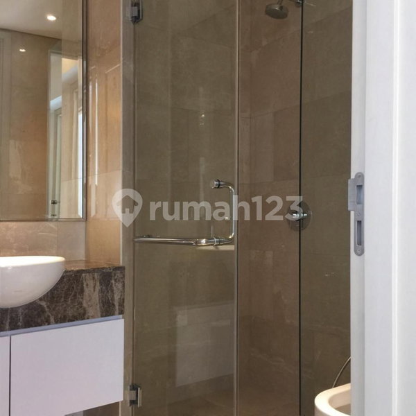 Apartment for rent in Surabaya, Indonesia · One Icon Residences · 4 rooms, 1 bath
