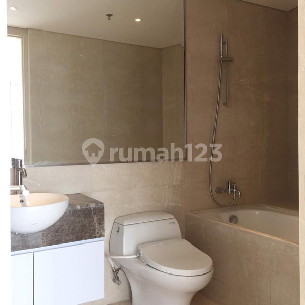 Apartment for rent in Surabaya, Indonesia · One Icon Residences · 4 rooms, 1 bath