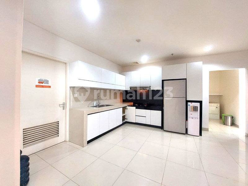Apartment for rent in Jakarta, Indonesia · Pakubuwono Signature Apartment · 4 rooms, 4 baths