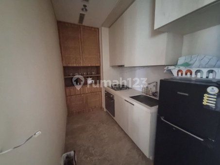 Apartment for rent in Jakarta, Indonesia · Izzara Apartment · 2 rooms, 3 baths
