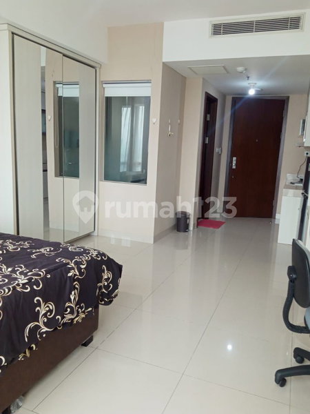 Apartment for rent in Jakarta, Indonesia · U residence apartment · 1 room, 1 bath
