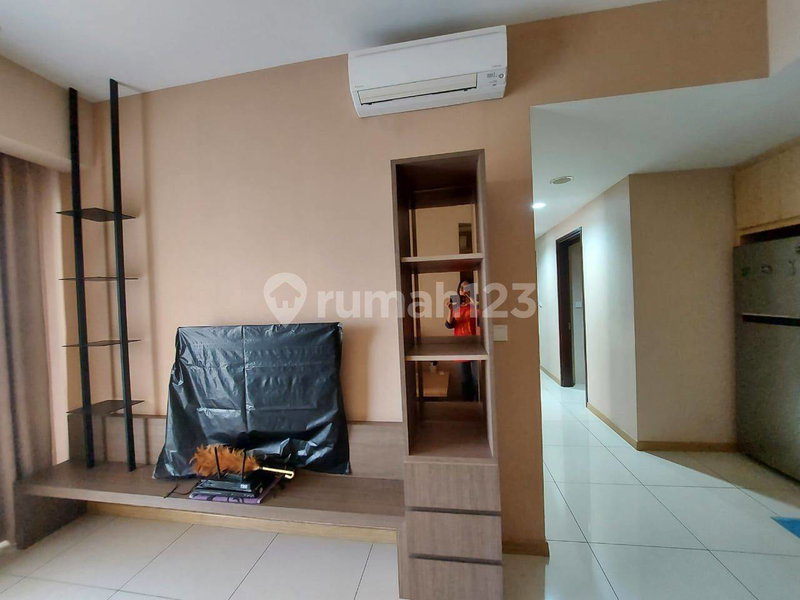 Apartment for rent in Jakarta, Indonesia · Mtown · 3 rooms, 2 baths