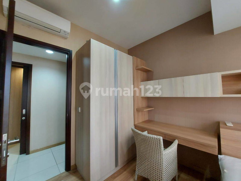 Apartment for rent in Jakarta, Indonesia · Mtown · 3 rooms, 2 baths