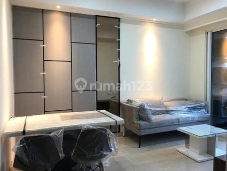 Apartment for rent in Jakarta, Indonesia · Menteng Park Apartment · 2 rooms, 1 bath