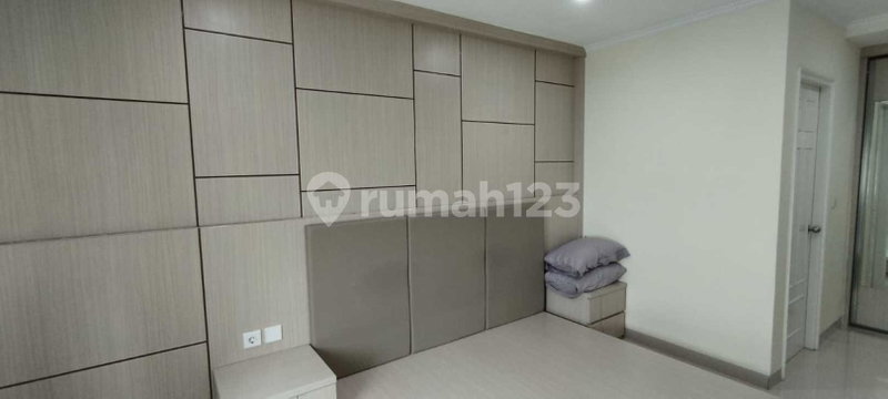 Apartment for rent in Jakarta, Indonesia · French walk MOI · 4 rooms, 3 baths