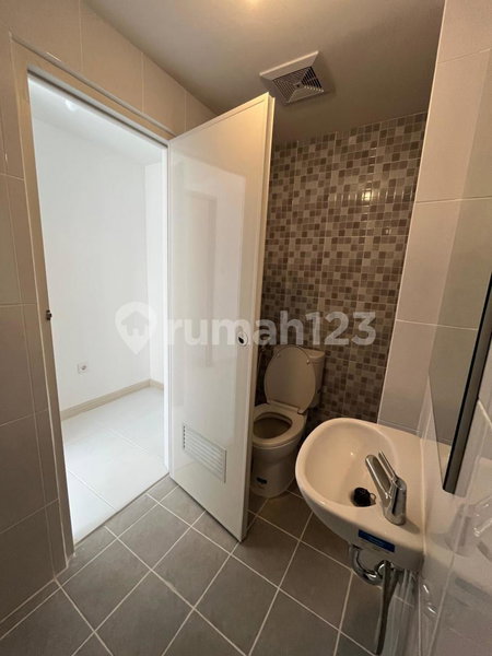 Apartment for rent in Tangerang, Indonesia · Tokyo Riverside PIK 2 · 3 rooms, 2 baths