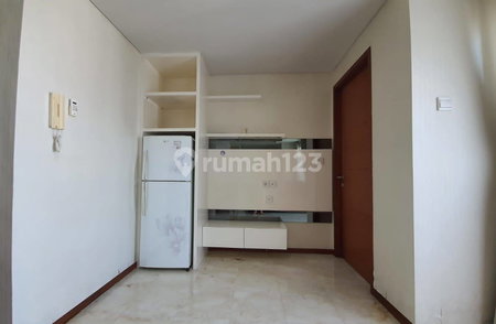 Apartment for rent in Jakarta, Indonesia · Royal Mediterranean Garden · 1 room, 1 bath