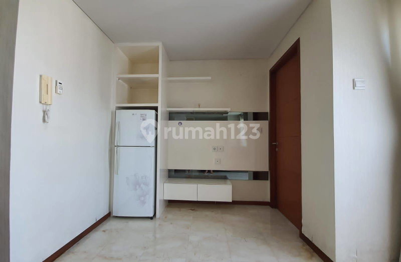 Apartment for rent in Jakarta, Indonesia · Royal Mediterranean Garden · 1 room, 1 bath
