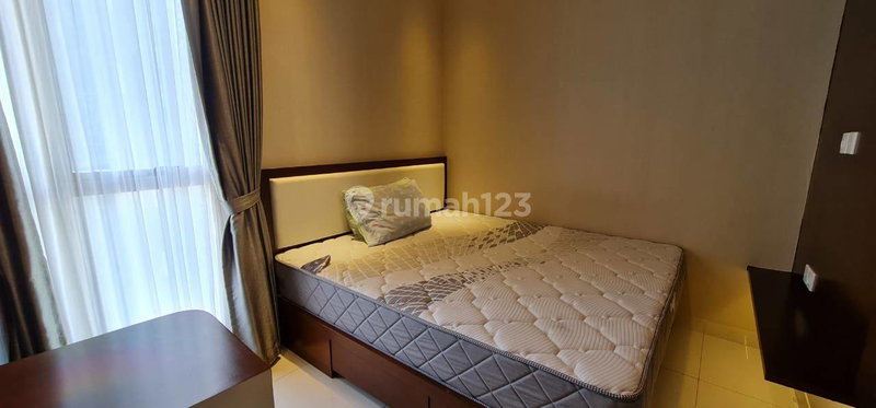 Apartment for rent in Jakarta, Indonesia · Taman Anggrek Residence Apartment · 3 rooms, 2 baths