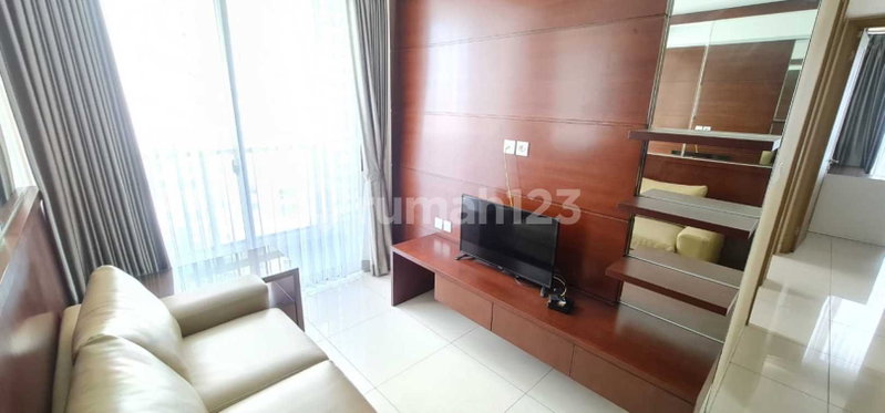 Apartment for rent in Jakarta, Indonesia · Taman Anggrek Residence Apartment · 3 rooms, 2 baths