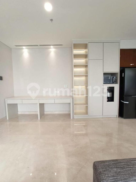 Apartment for rent in Jakarta, Indonesia · The Elements · 3 rooms, 2 baths