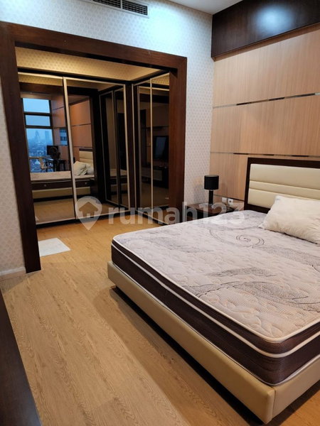 Apartment for rent in Jakarta, Indonesia · Essence Darmawangsa · 3 rooms, 2 baths