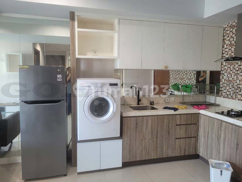Apartment for rent in Surabaya, Indonesia · Springhill Apartments · 3 rooms, 2 baths