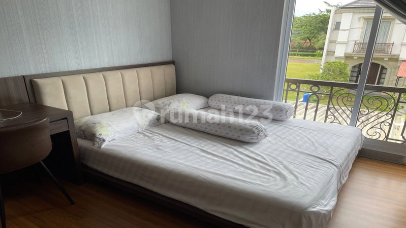 House for rent in Tangerang, Indonesia · Sukasari · 3 rooms, 3 baths