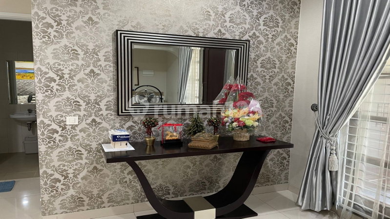House for rent in Tangerang, Indonesia · Sukasari · 3 rooms, 3 baths