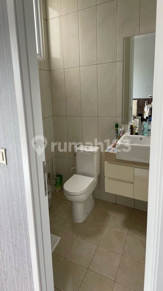 House for rent in Tangerang, Indonesia · Sukasari · 3 rooms, 3 baths