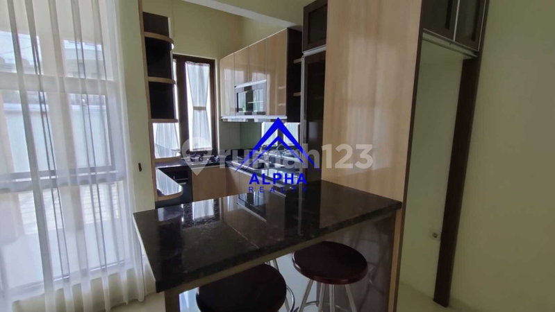 House for rent in Surabaya, Indonesia · 4 rooms, 3 baths