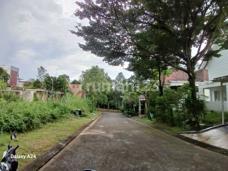 House for rent in Semarang, Indonesia · 4 rooms, 3 baths