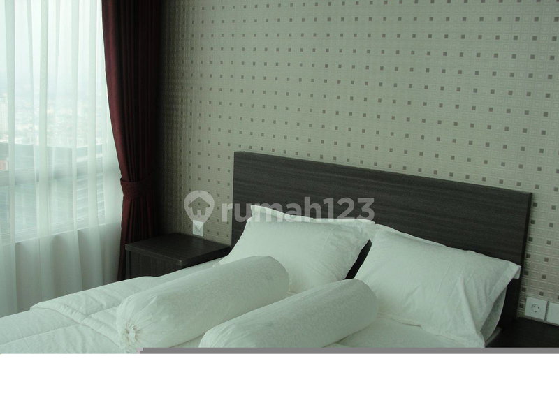 Apartment for rent in South Jakarta, Indonesia · Denpasar Residences · 3 rooms, 2 baths
