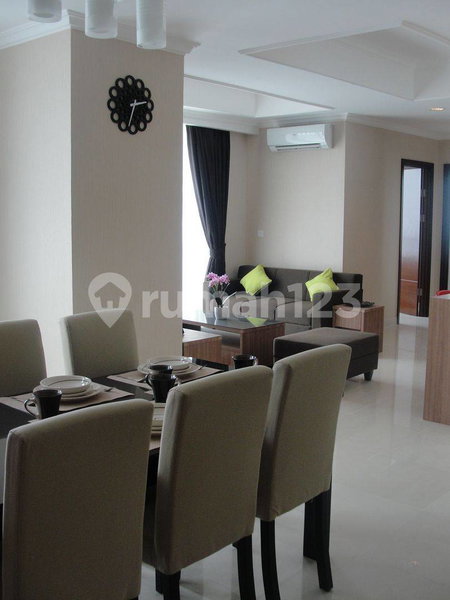 Apartment for rent in South Jakarta, Indonesia · Denpasar Residences · 3 rooms, 2 baths