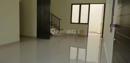 House for rent in Semarang, Indonesia · 3 rooms, 2 baths